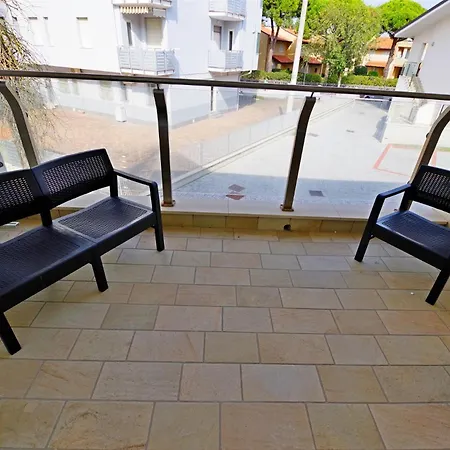 וילה Pomposia Superba Super Accessoriata A Ridosso Della Spiaggia לידו די פומפוזה